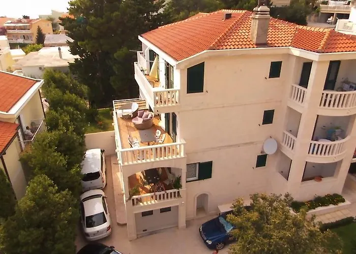 Guest House Villa Ana