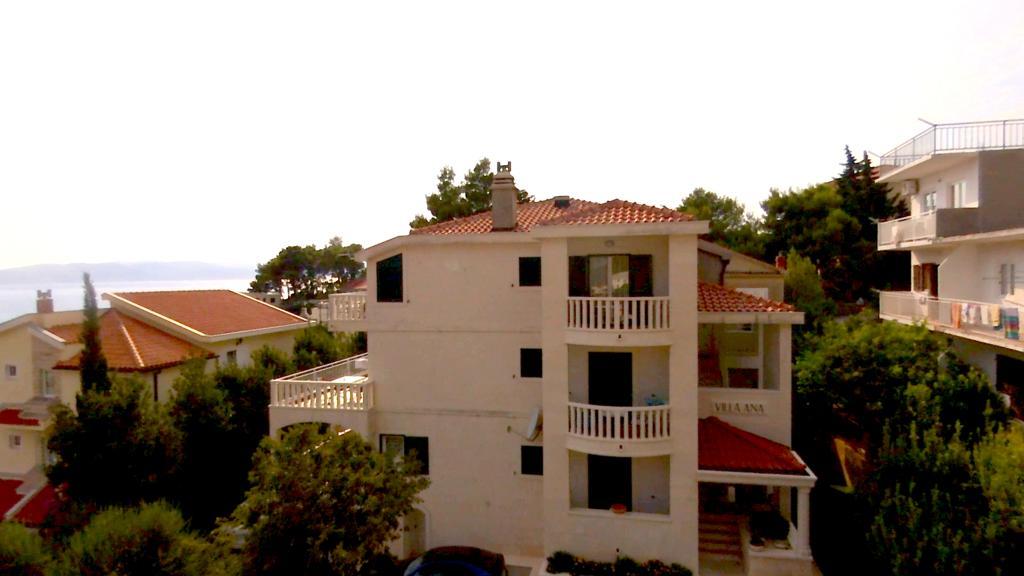 Apartment Ana *