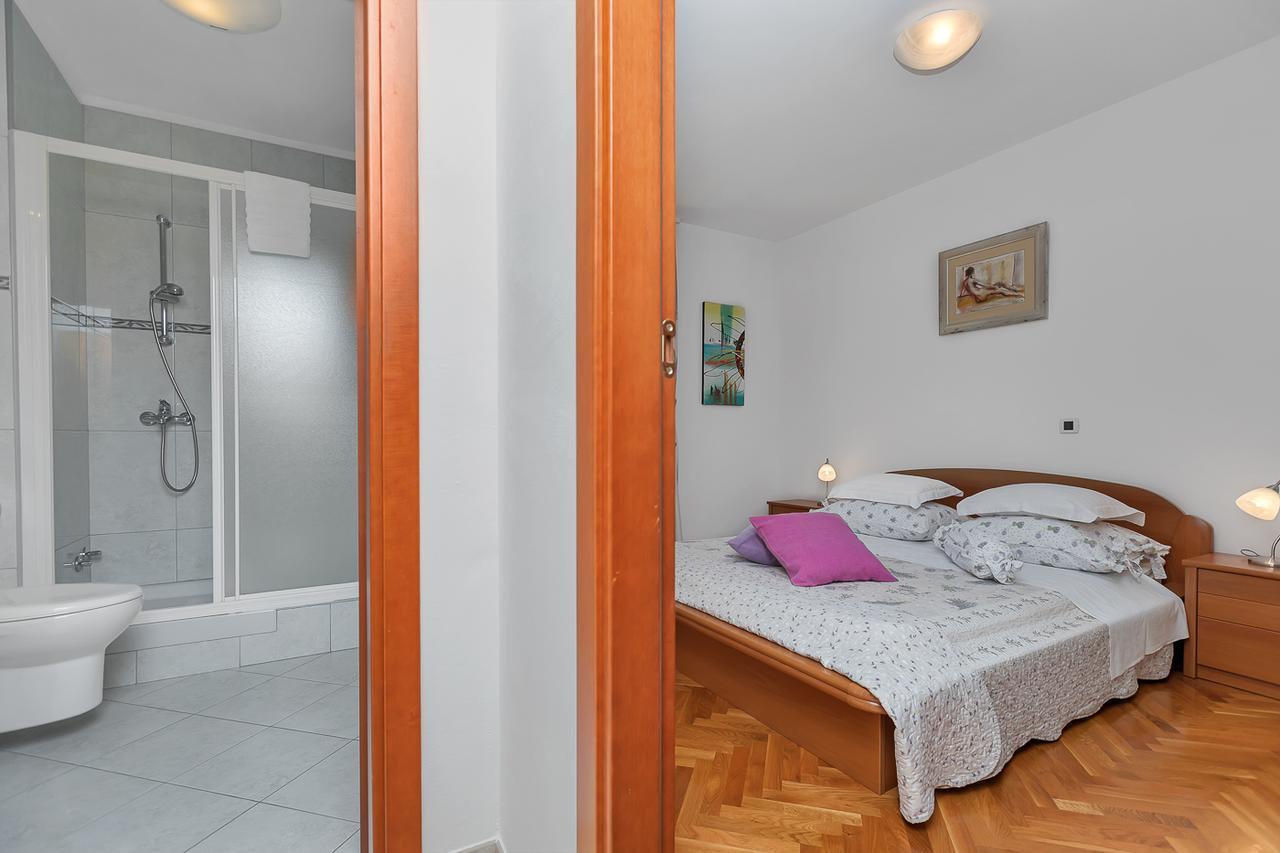 Apartment Ana