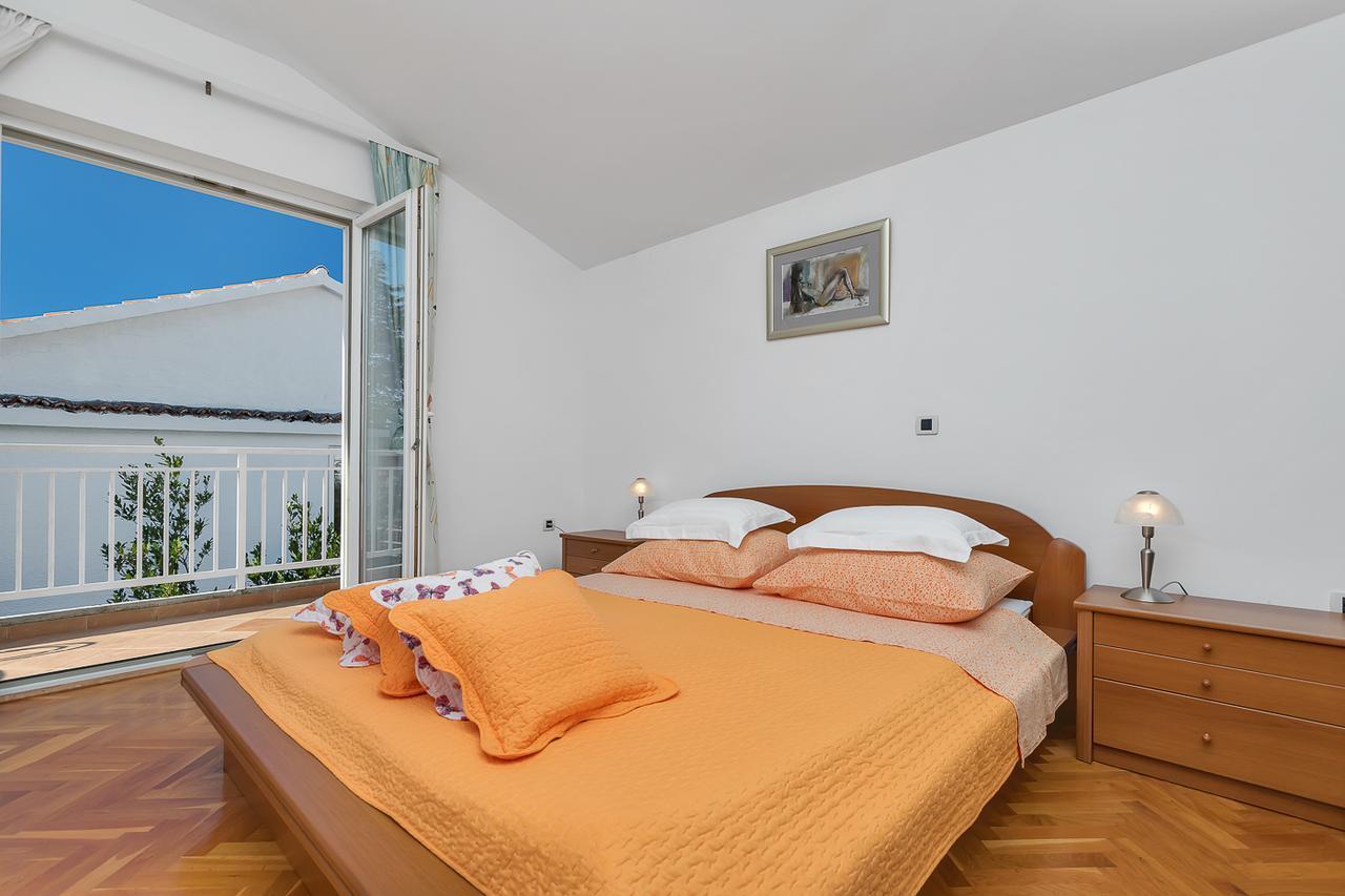 Apartment Ana